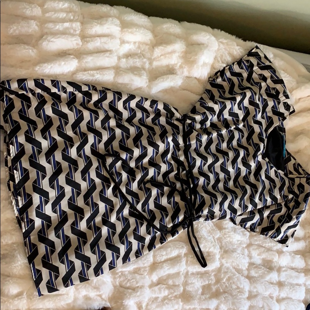 Black, white and blue patterned dress